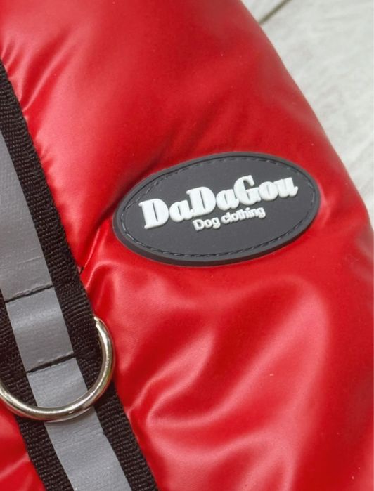 Nowy Kombinezon czerwony S / L dla psa do 3 kg