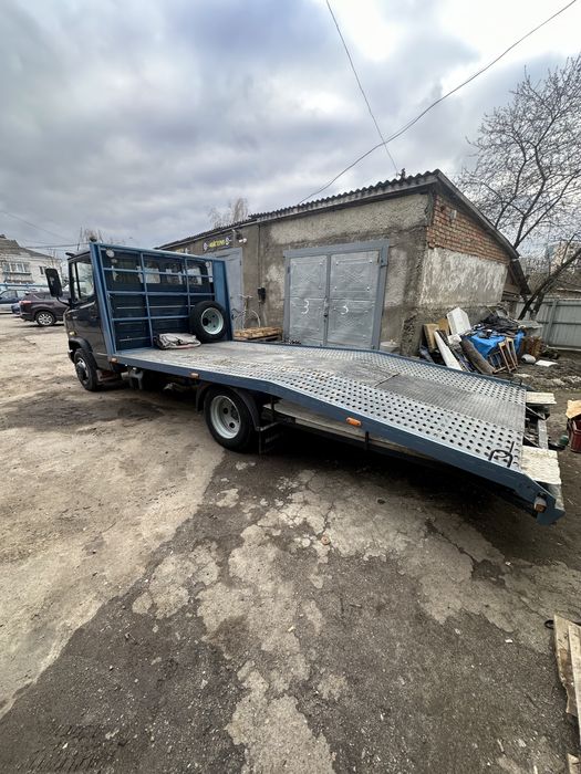 Mercedes 609d евакуатор