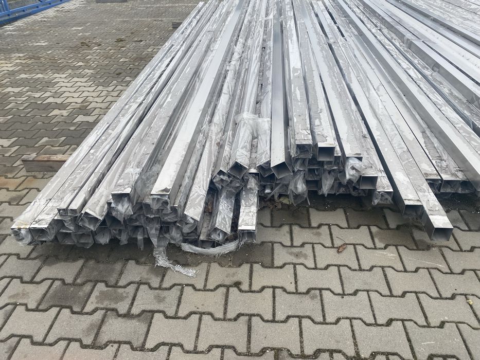 Stal nierdzewna (profile, rury i płaskowniki)