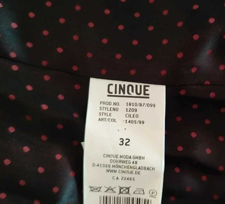 Elegancki markowy komplet garnitur CINQUE premium