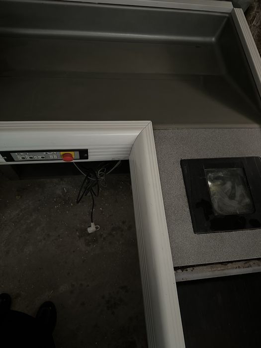 Касовий бокс б/у Zenith