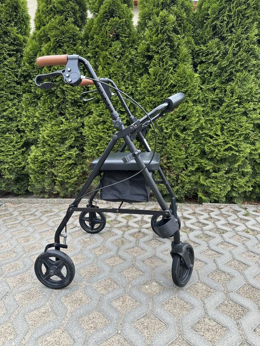 Chodzik rehabilitacyjny, balkonik