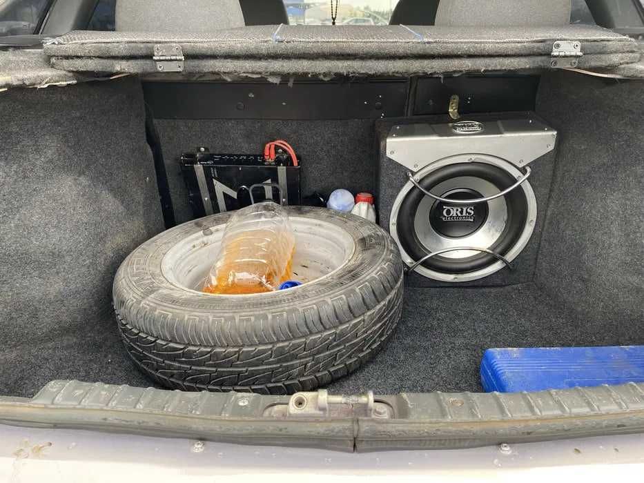 Продам  авто  Ваз-2112