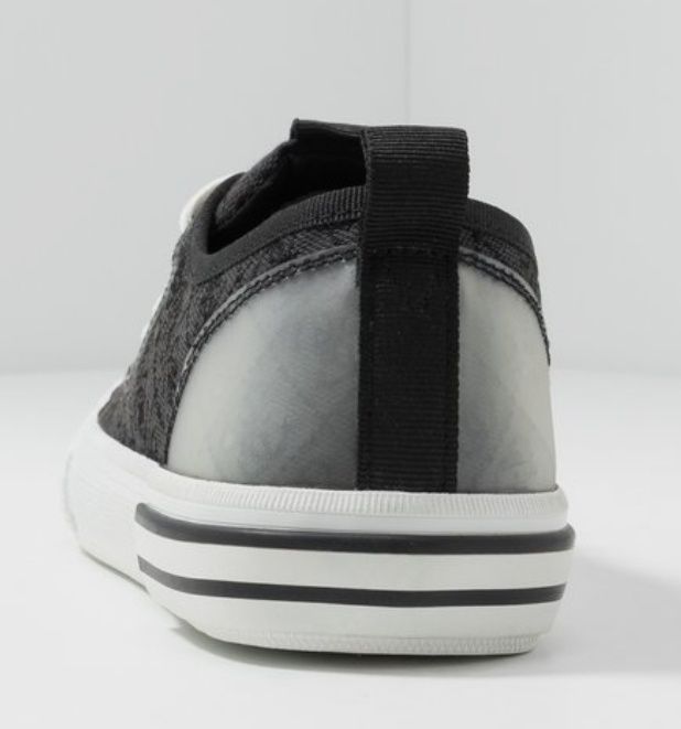Świetne męskie sneakersy, trampki Guess 45, nowe monogram