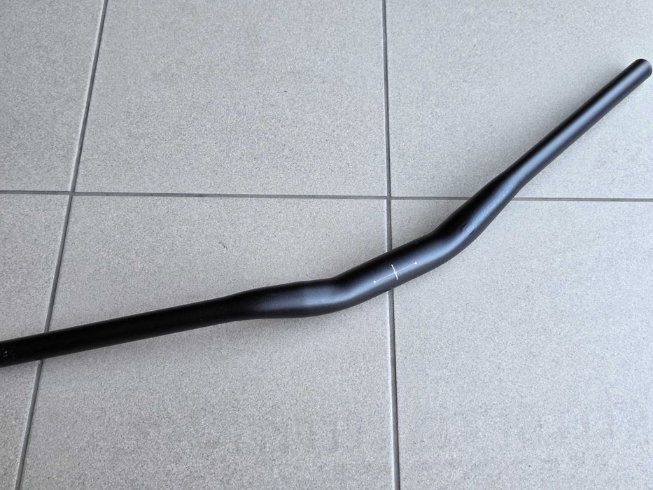 Kierownica aluminiowa Syncros 31.8X680mm trekking