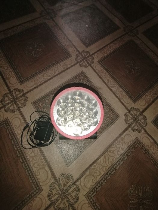 Фанарики на акумулятор.