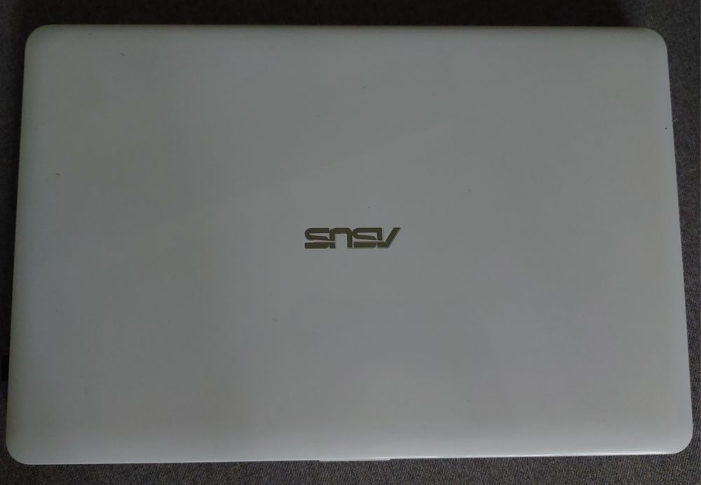 Laptop Asus R541U i3 6.gen., 4 GB, Geforce 920M, win 10