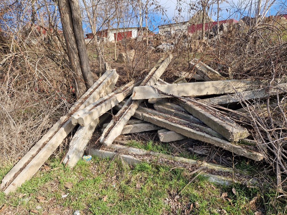 Стовпи бетонні 290х20х15