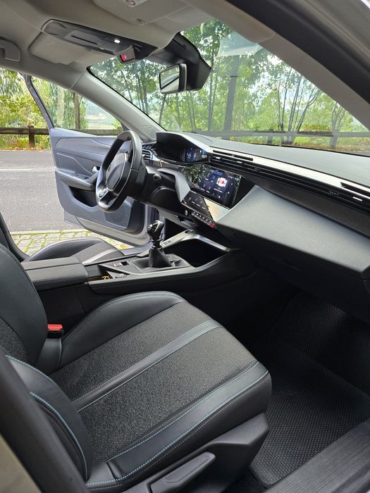 Peugeot 308 1.2 PureTech Allure(130Cv)
