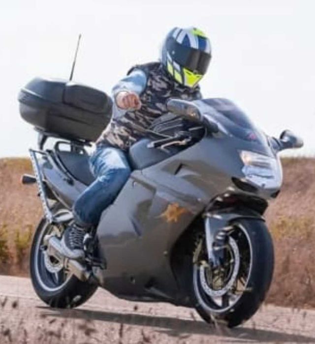 CBR1100XX 1997  72 Mil km