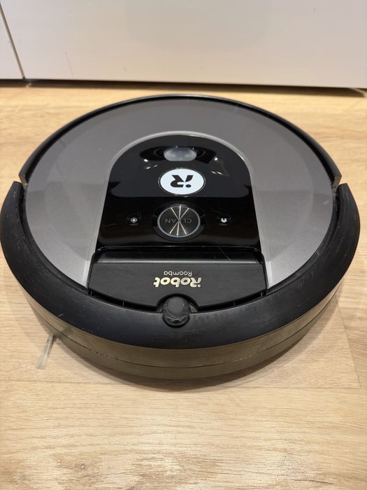 Irobot roomba i7