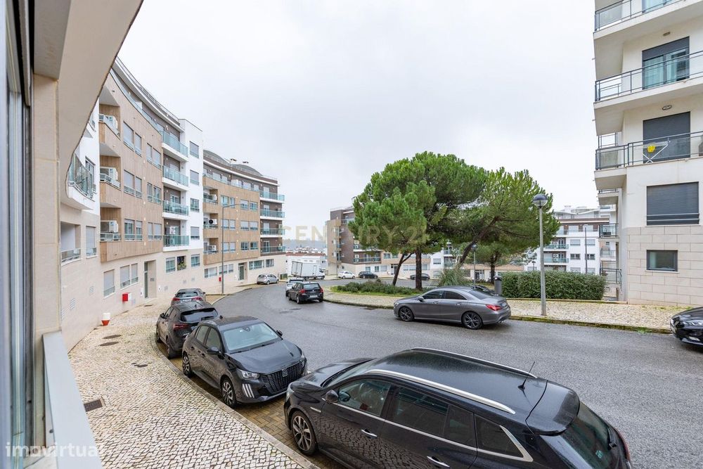 Apartamento T2,  em Vialonga concelho de VL.Franca Xira — Vialonga, Lisboa