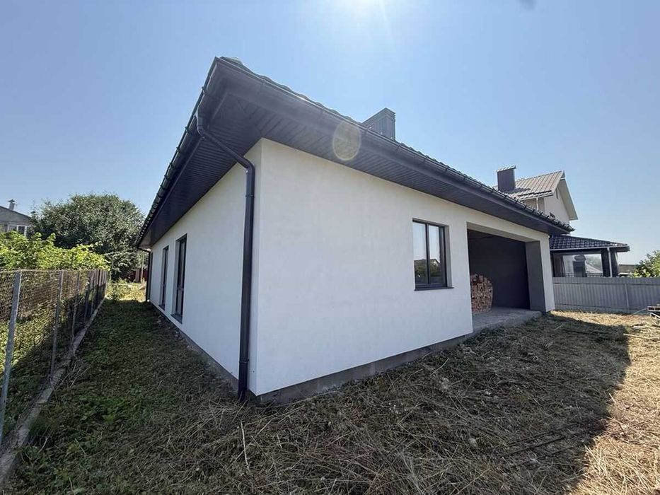 Продаж будинку в мікрорайоні Лезнево