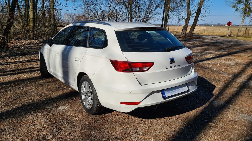 Wynajem Seat Leon 2018 (Kombi) - ekonomiczny i dynamiczny