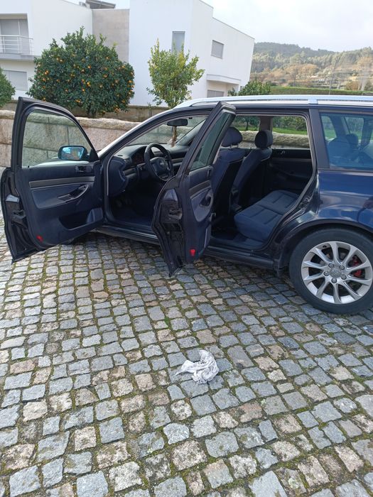Audi A4 1.9 Tdi 110cv521691672452812801