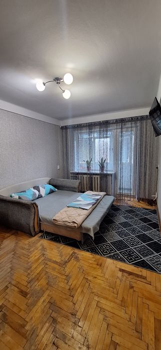 Здам однокімнатну квартиру,  правий берег,  9 лікарня