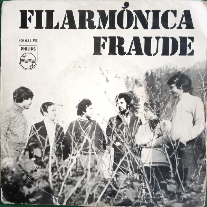 Filarmónica Fraude	- - - - -	Flor de Laranjeira	- - - - -	EP