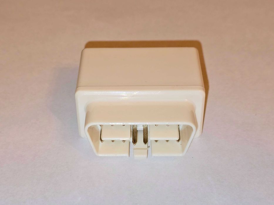 Zasilacz USB z portu OBD2 Ładowarka Samochodowa OBD-II