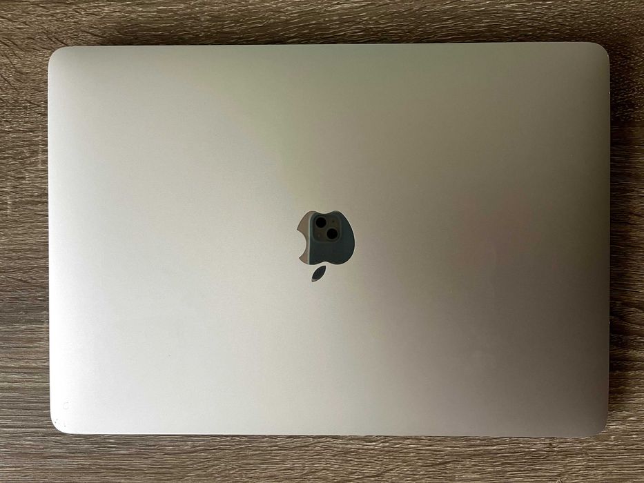 MacBook Air M1, 2020