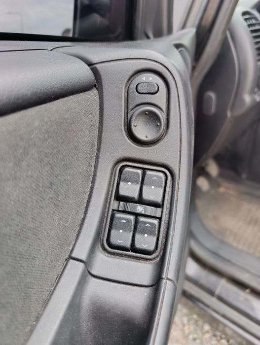 opel zafira 2.0d