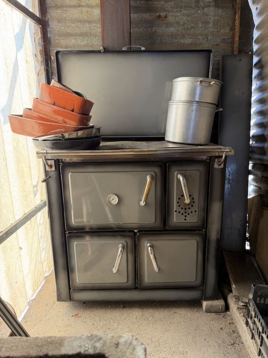 Fogão de ferro a lenha