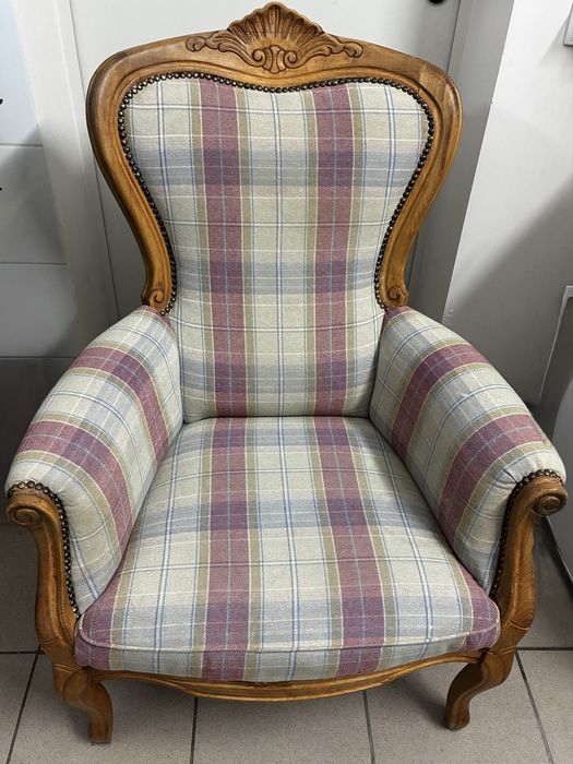 Sprzedam stylowy fotel