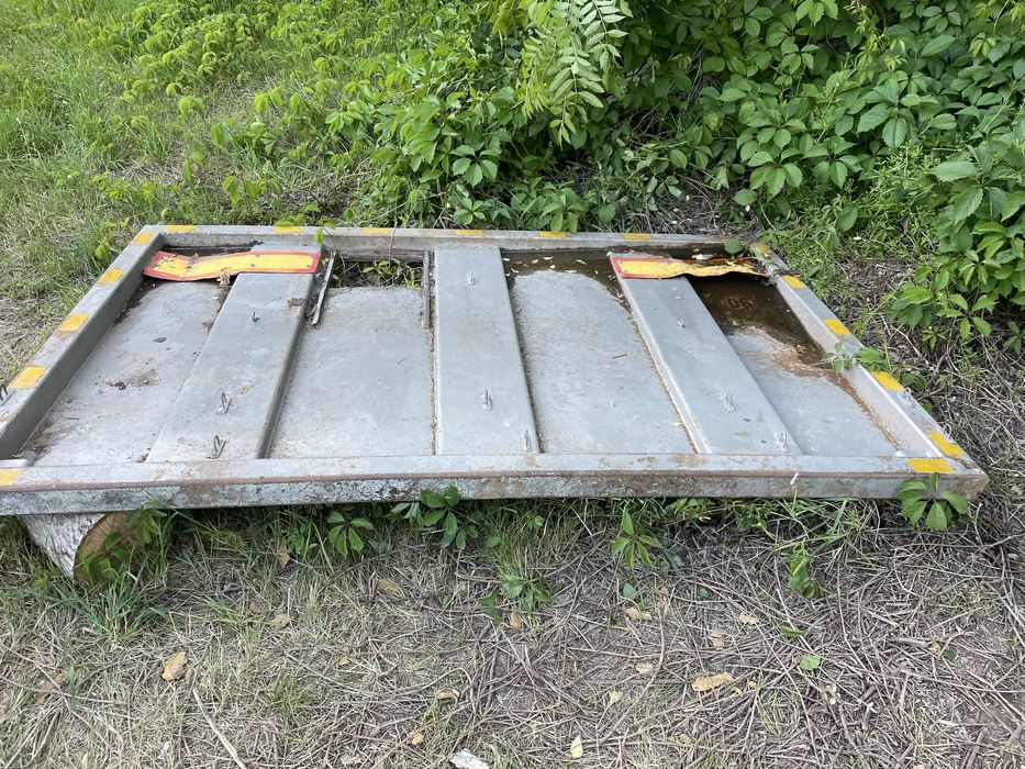 Борт задній до полупричепа///::/:::::://///////////::::::