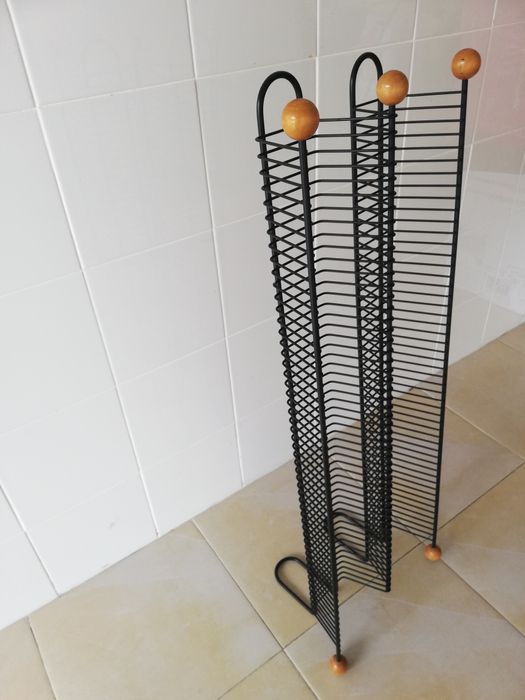 Suporte para arrumação de CD