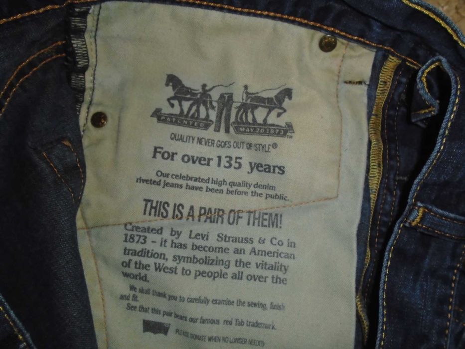 Джинсы Levis 562 USA W32 L32