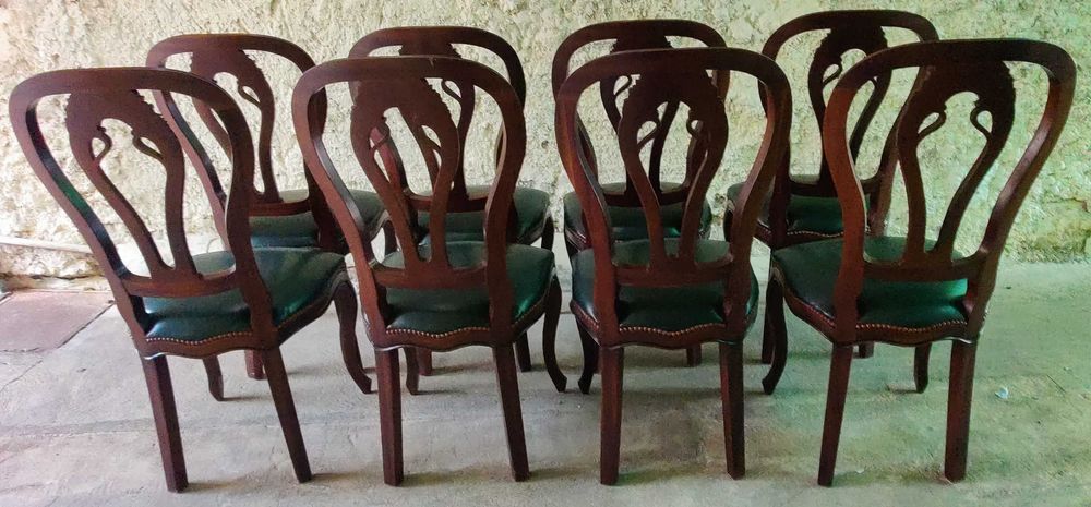 Conjunto de 8 Cadeiras em Madeira Maciça e Pele Genuína