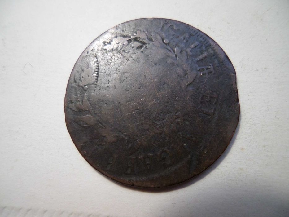 Moeda da Monarquia , Recunhada e Descentrada