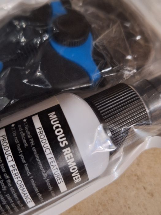 Mucous remover  - removedor cola