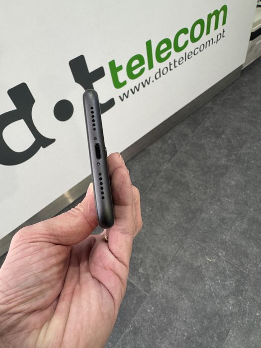 iPhone 11 64GB - Garantia