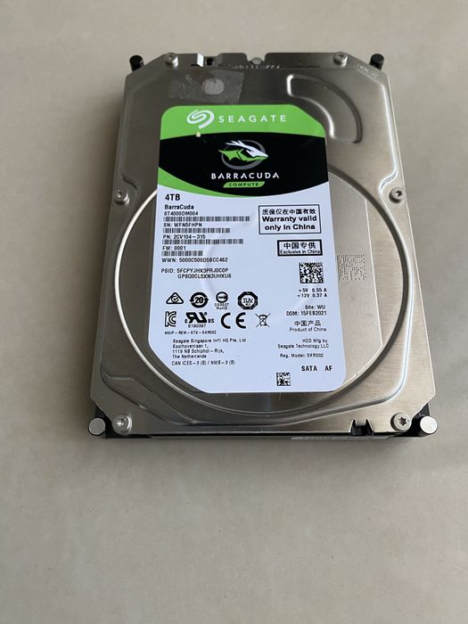 Seagate HDD 4TB + Disk Reader/Cloner64170302933379120