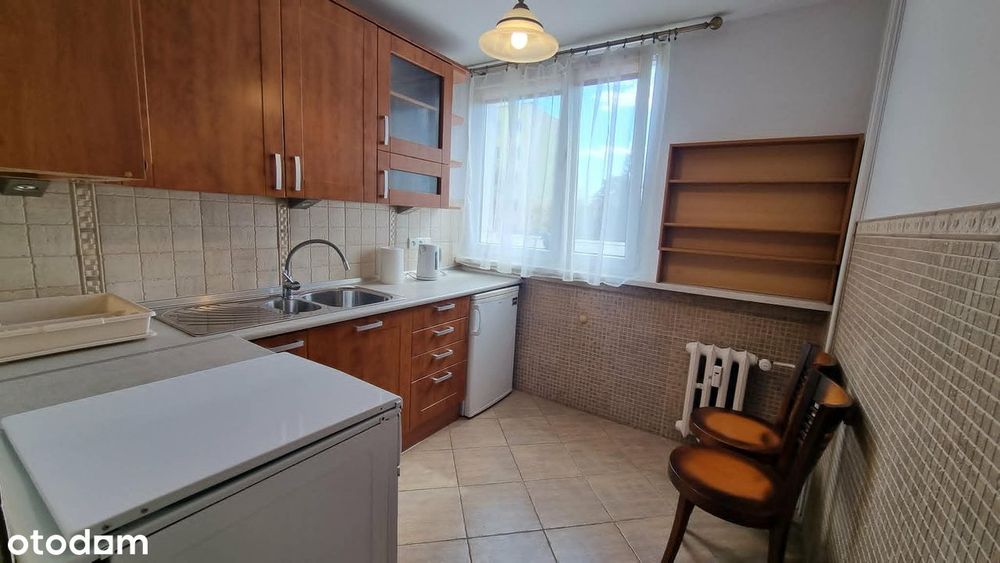 Do wynajęcia 2 pokoje 37 m2, 1 piętro, oś. Jasne