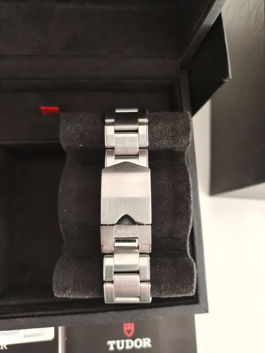 Tudor Black Bay 79230R excelente estado
