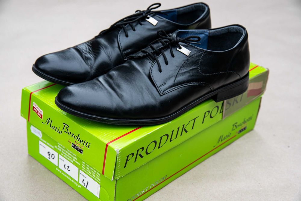Eleganckie buty męskie do garnituru, stan bardzo dobry