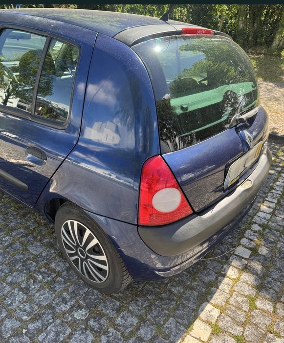 Renault Clio 2002