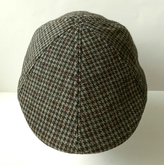 Кепка хуліганка, реглан