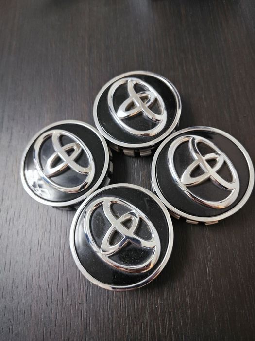 Колпачки Toyota оригинальные
