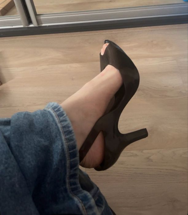 Melissa lady dragon II