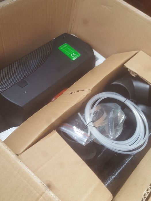 Ogrzewacz powietrza nowy z pilotem jak na foto. Polecam