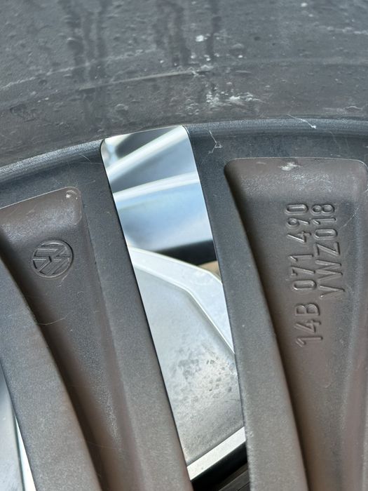 Koła VW ID..7 opony zimowe GoodYear  235/45 R20