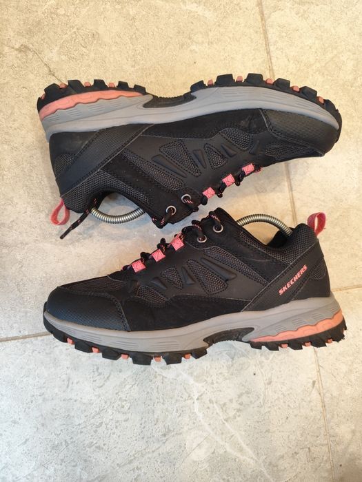 Трекінгові кросівки Skechers Trail
