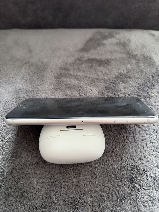 Iphone 6s 64 GB stan bardzo dobry, oryginalne pudelko, bat 67%/100%