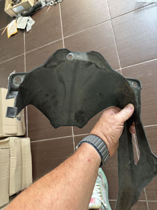 Бризговик BMW S1000XR K69