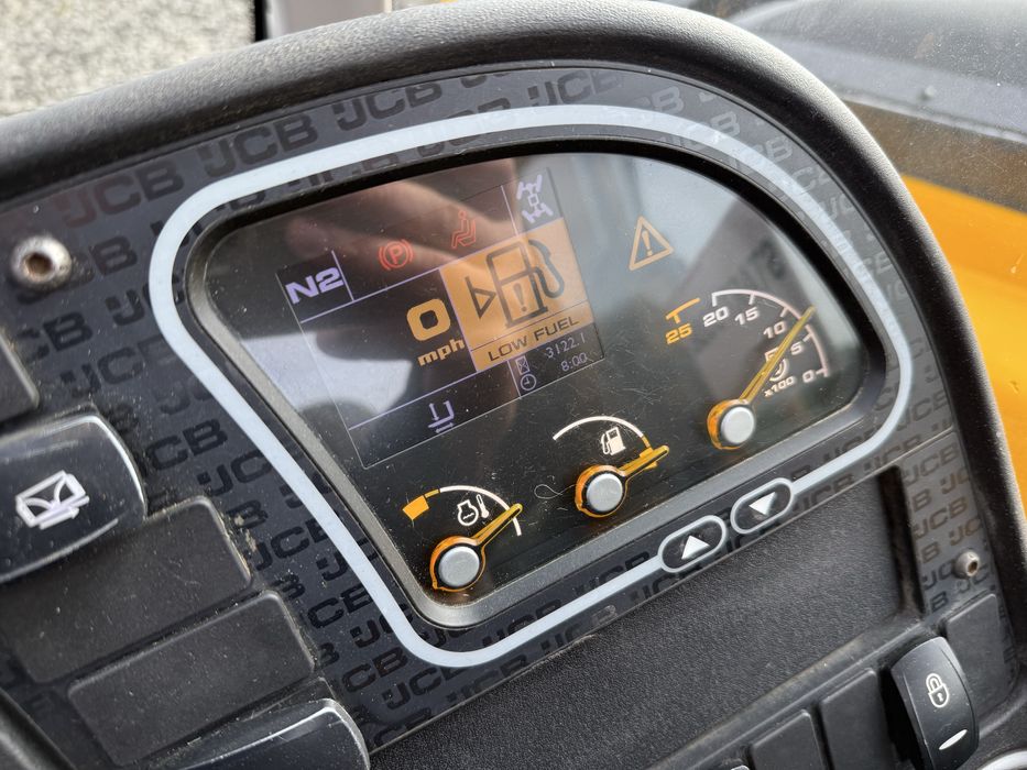 JCB 540-140 телескопічний навантажувач