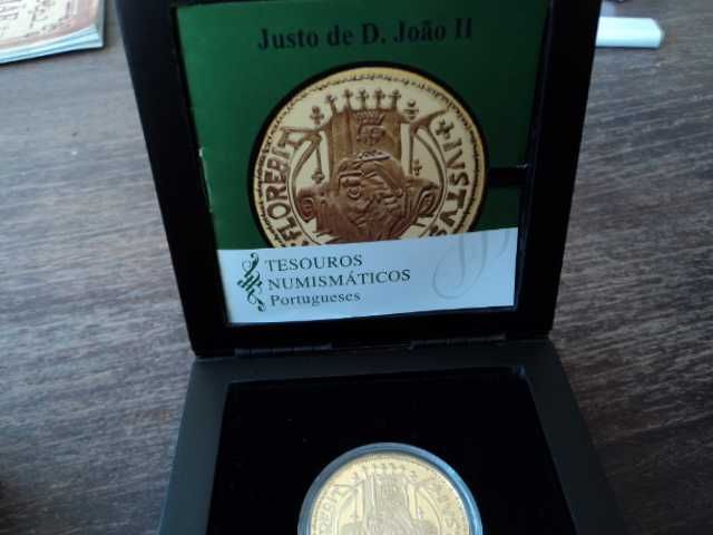 Moeda de ouro O Justo de D.João II