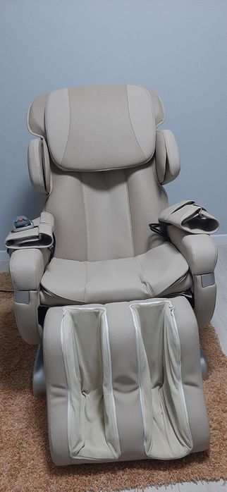 Кресло масажер новий