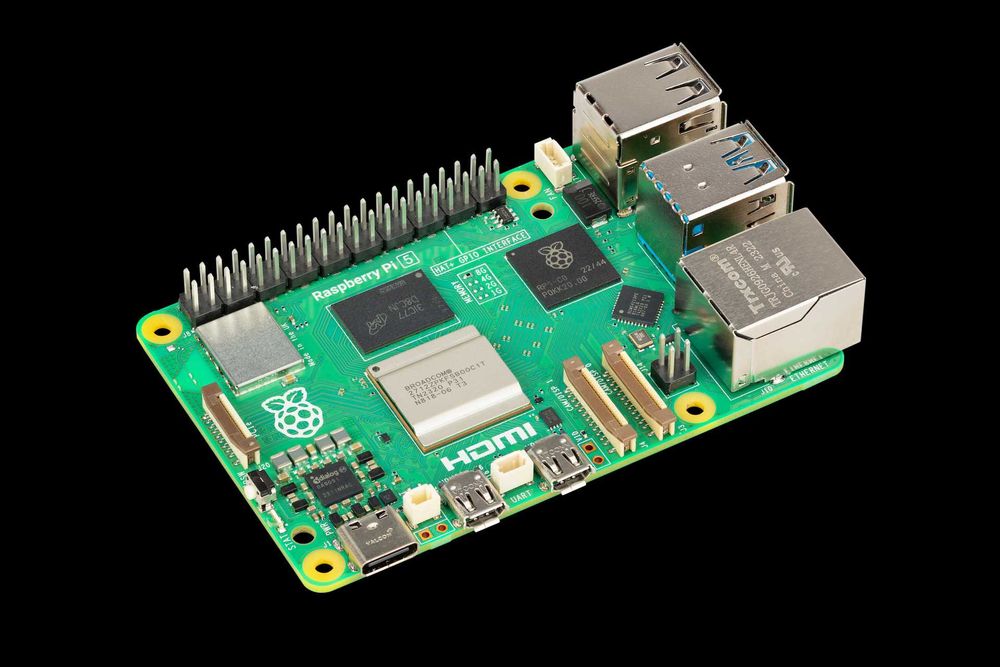 Raspberry Pi 5 (8GB) — НОВИЙ, в упаковці, Повний Комплект!